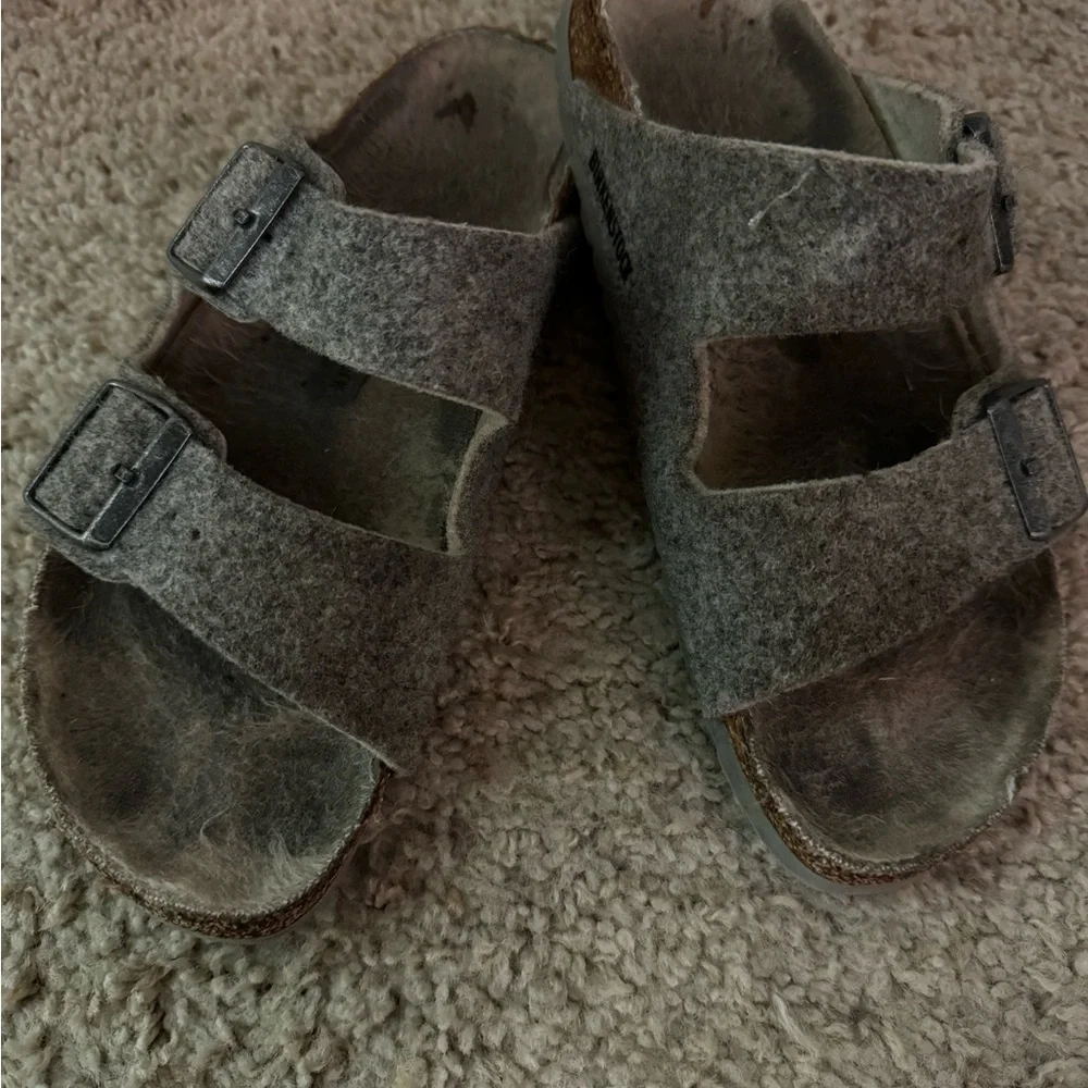 Women Birkenstocks - Picture 2 of 7